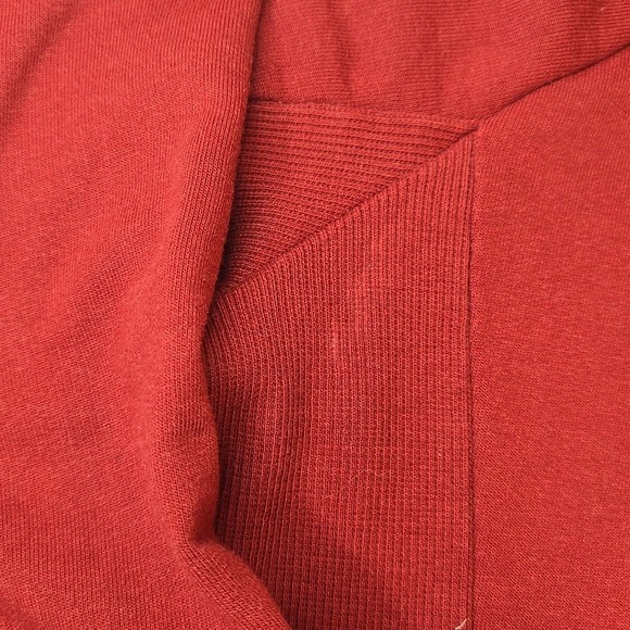 Gymshark Women's Cropped Long Sleeve Top Shirt Red Athleisure Athletic - Small - Picture 2 of 6